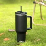 Contenant pour boissons chaudes